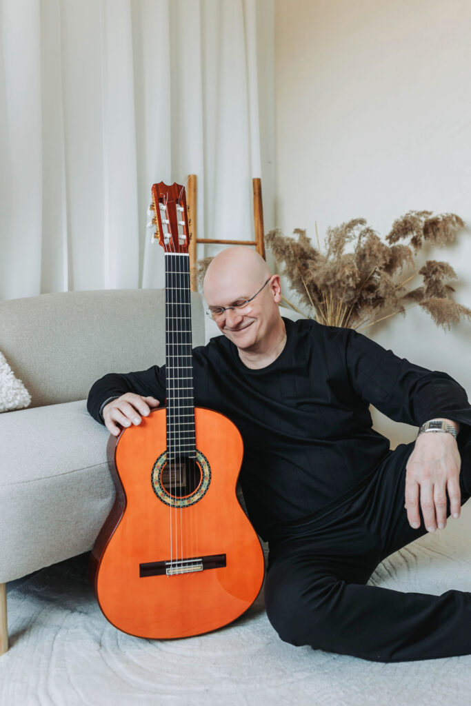 Przemysław Hałuszczak Trio feat. Zuzanna Babiak